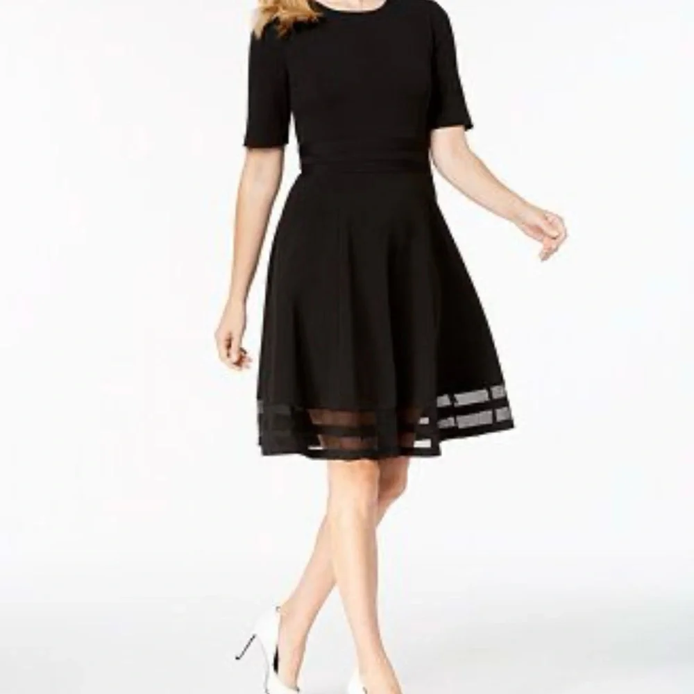 Calvin Klein navy blue dress w/ sleeves, size 8 - Picture 8 of 8